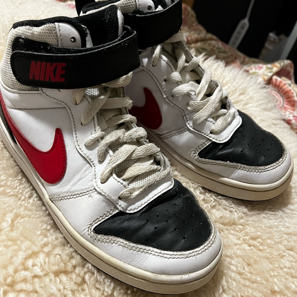 Nike Kids High-Top Sneakers - White, Black, and Red